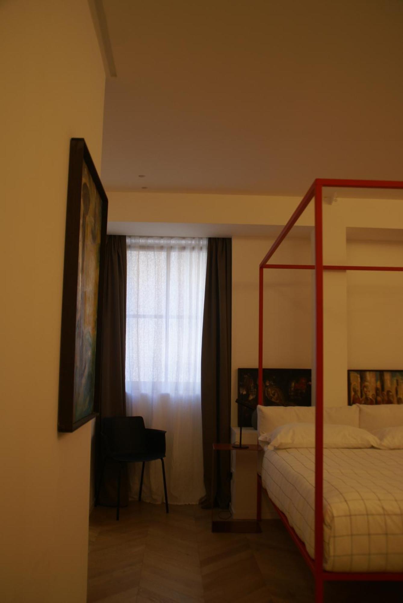 Fra Le Righe Bed & Breakfast CTA Exterior photo